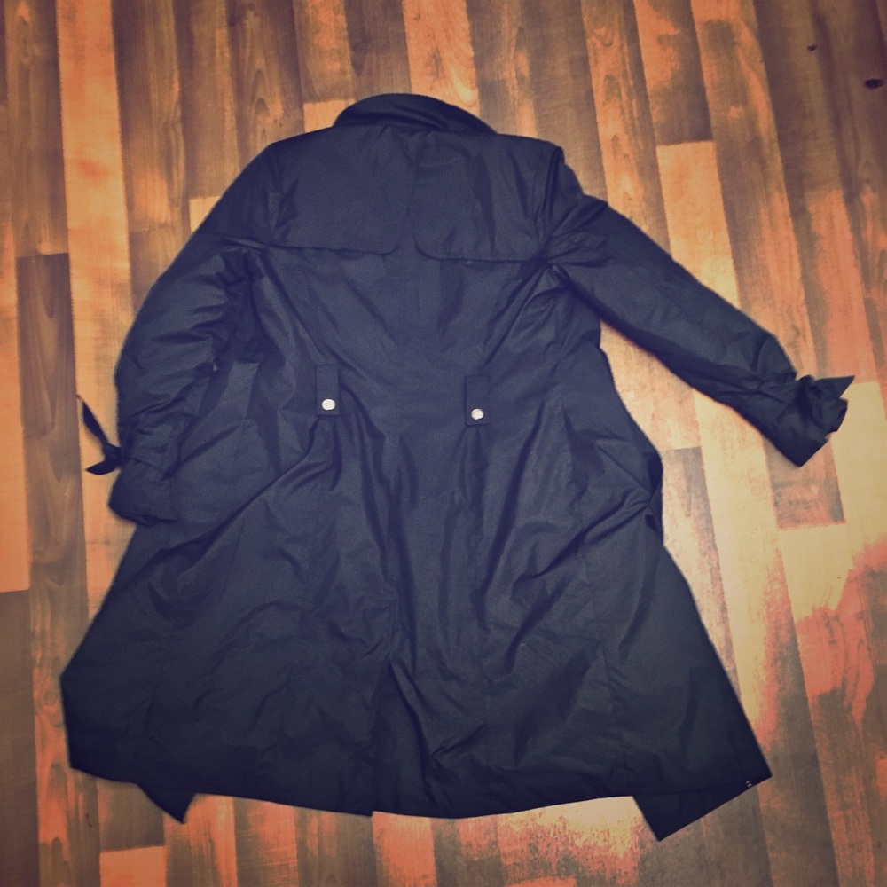 Cole haan raincoat